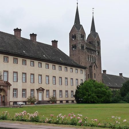 Gaestehaus Am Raeuschenberg Hoexter Bagian luar foto