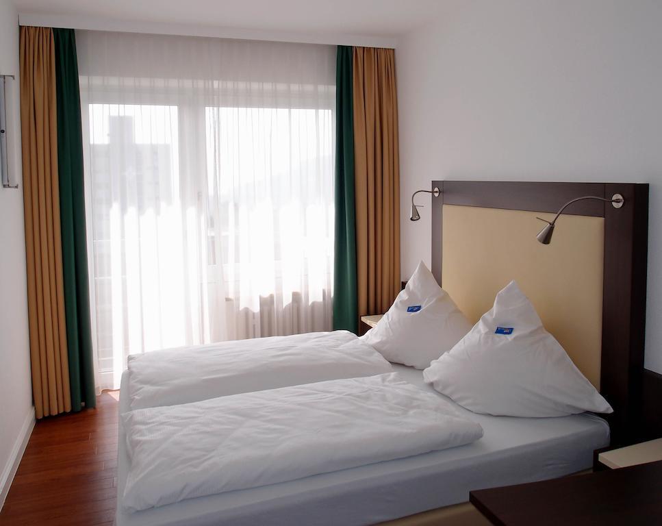 Gaestehaus Am Raeuschenberg Hoexter Bagian luar foto