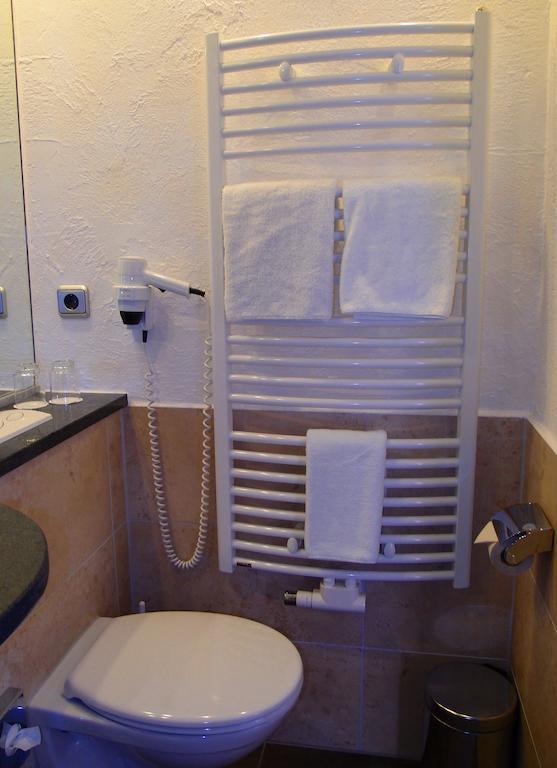 Gaestehaus Am Raeuschenberg Hoexter Bagian luar foto