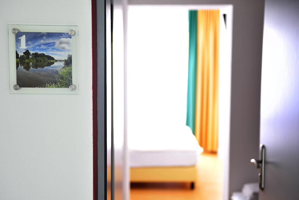 Gaestehaus Am Raeuschenberg Hoexter Ruang foto