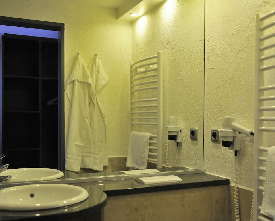 Gaestehaus Am Raeuschenberg Hoexter Ruang foto